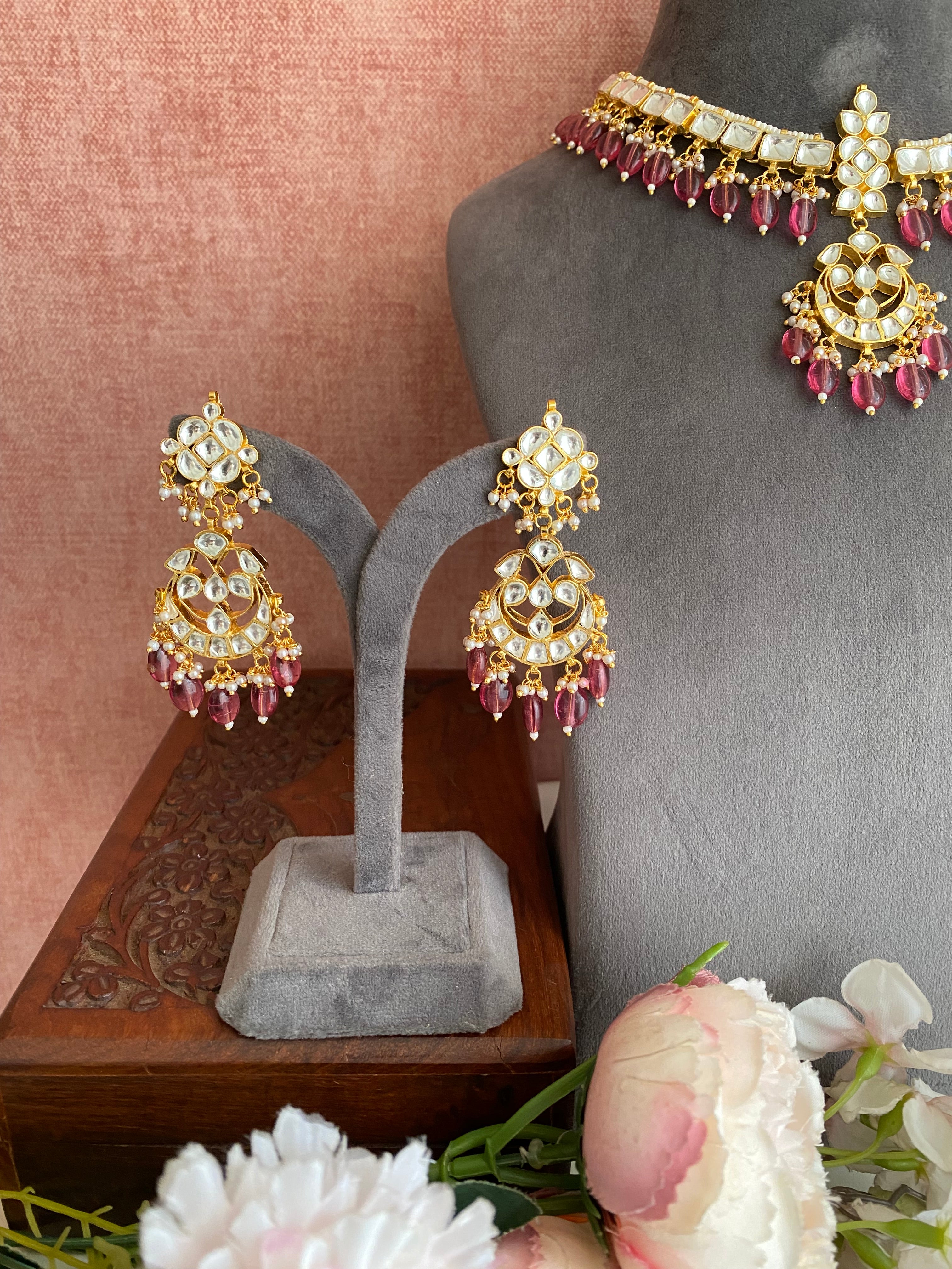 Gold plated Kundan Necklace Set