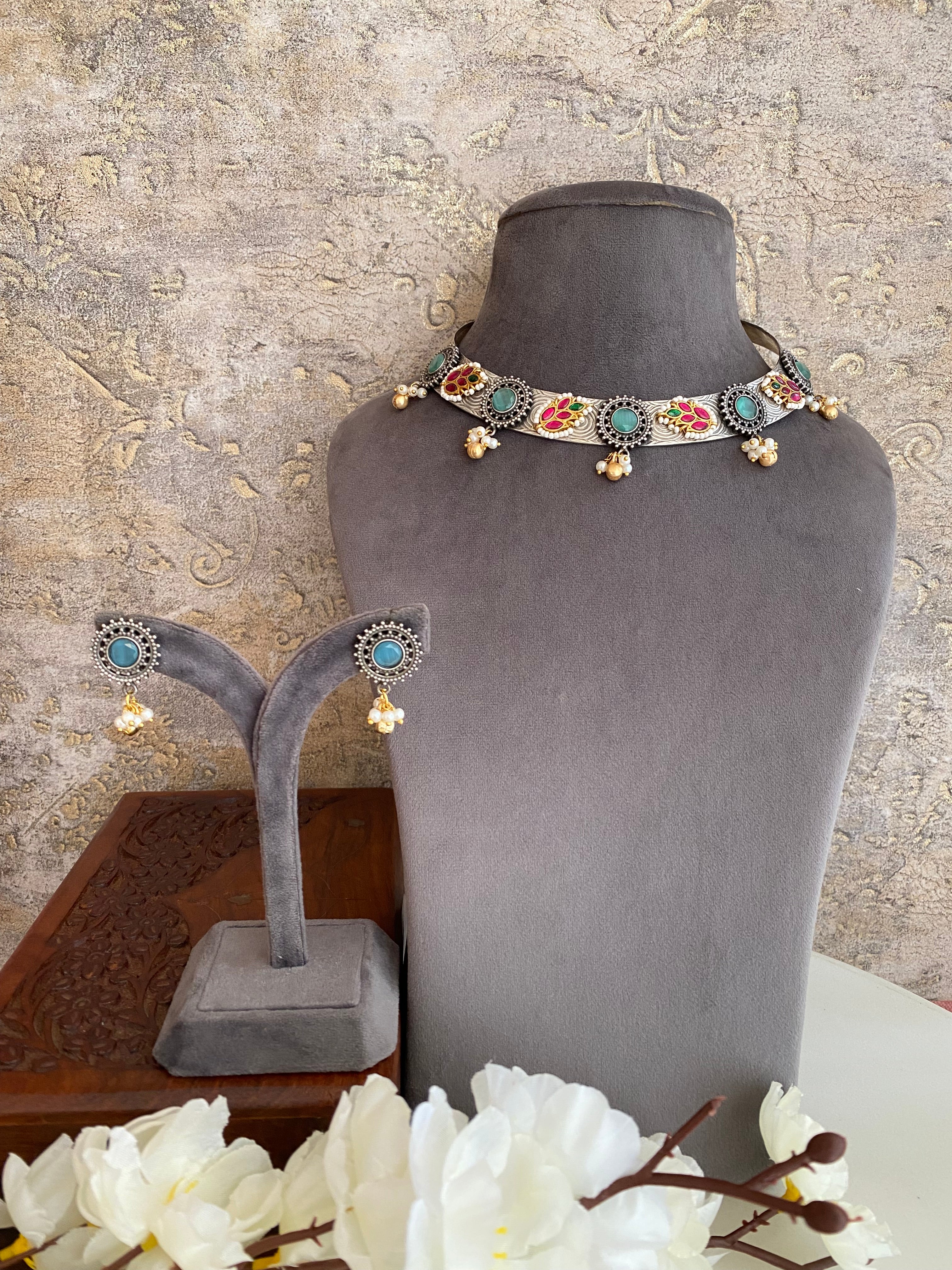 Oxidised Hasli Necklace set