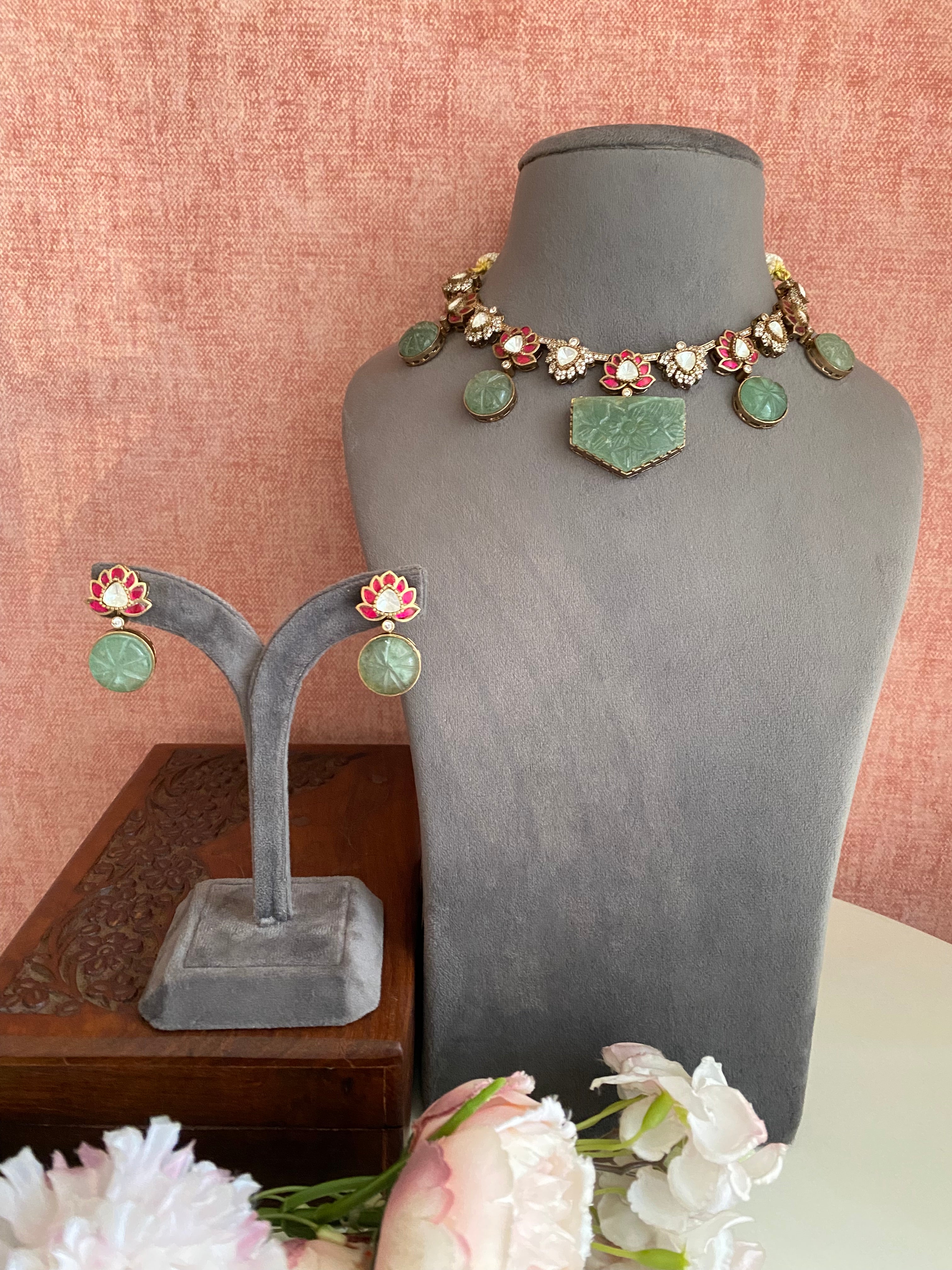 Gold plated Mint Stone Necklace Set