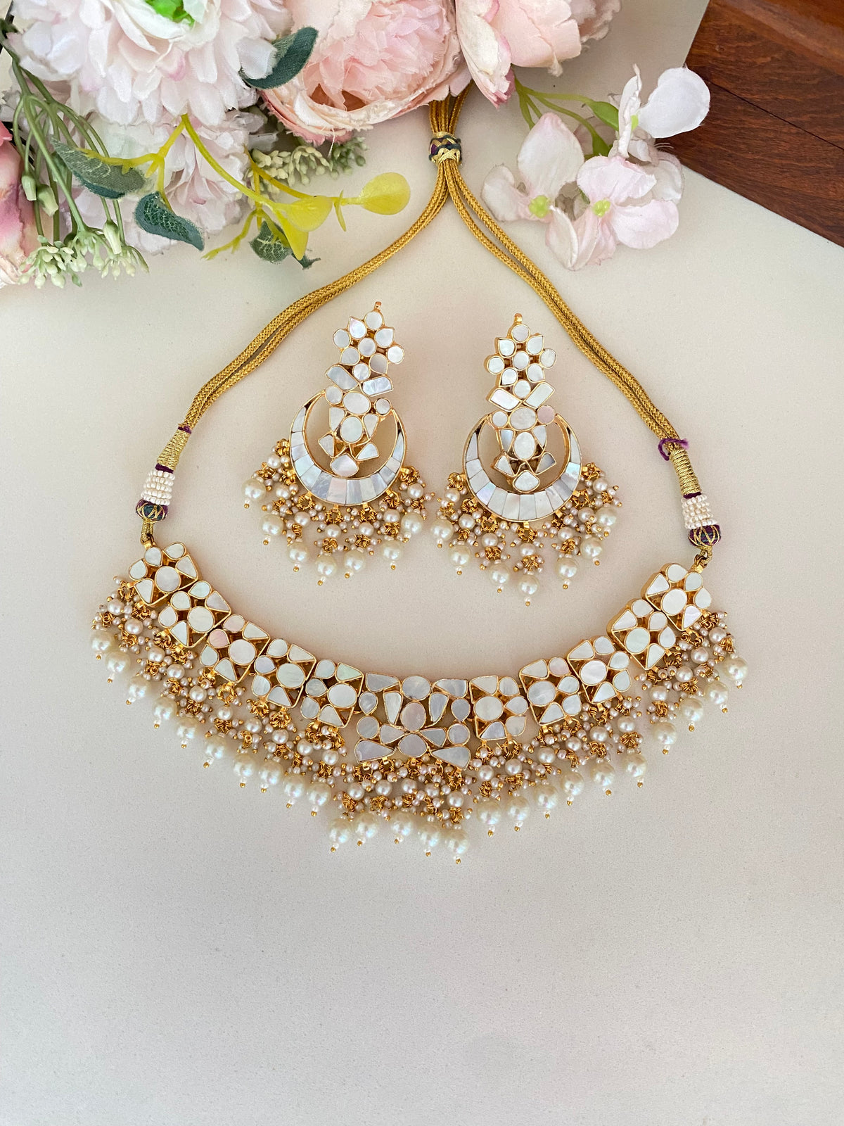 Mother Of Pearl Necklace Set