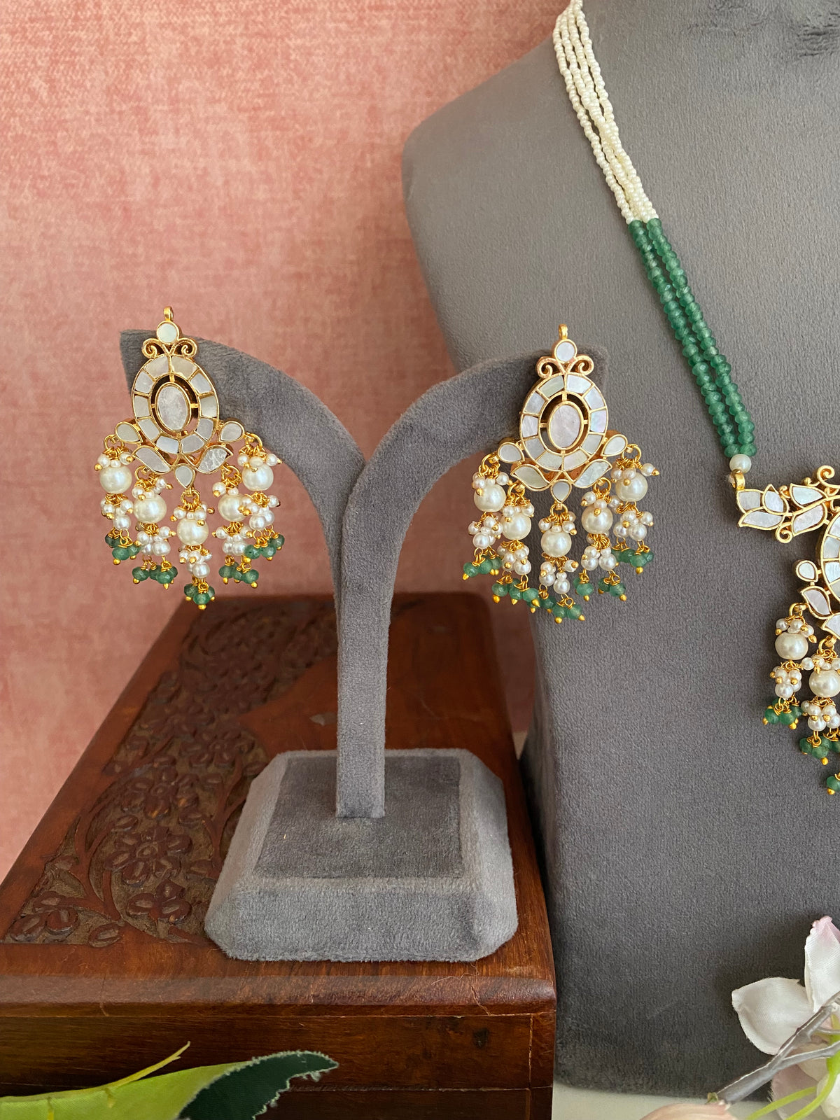 Mother of Pearl Long Set