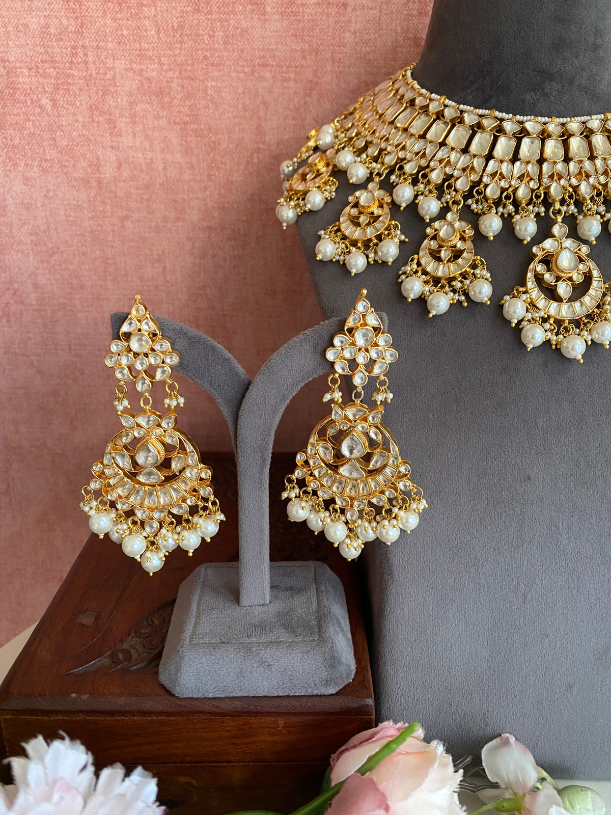 Gold Plated Kundan Necklace Set in pearl drops