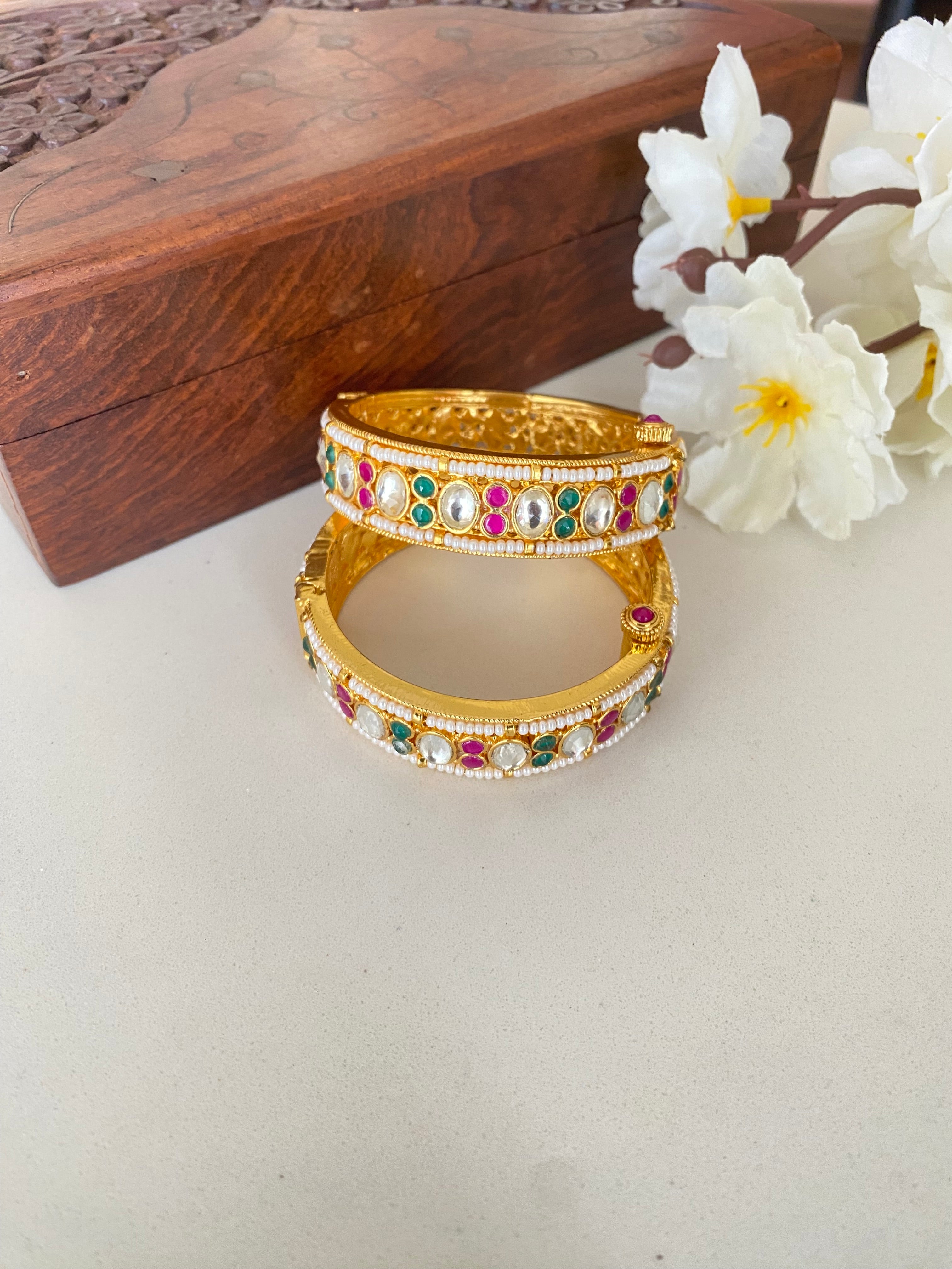 Gold Plated Kundan Multi Bangle