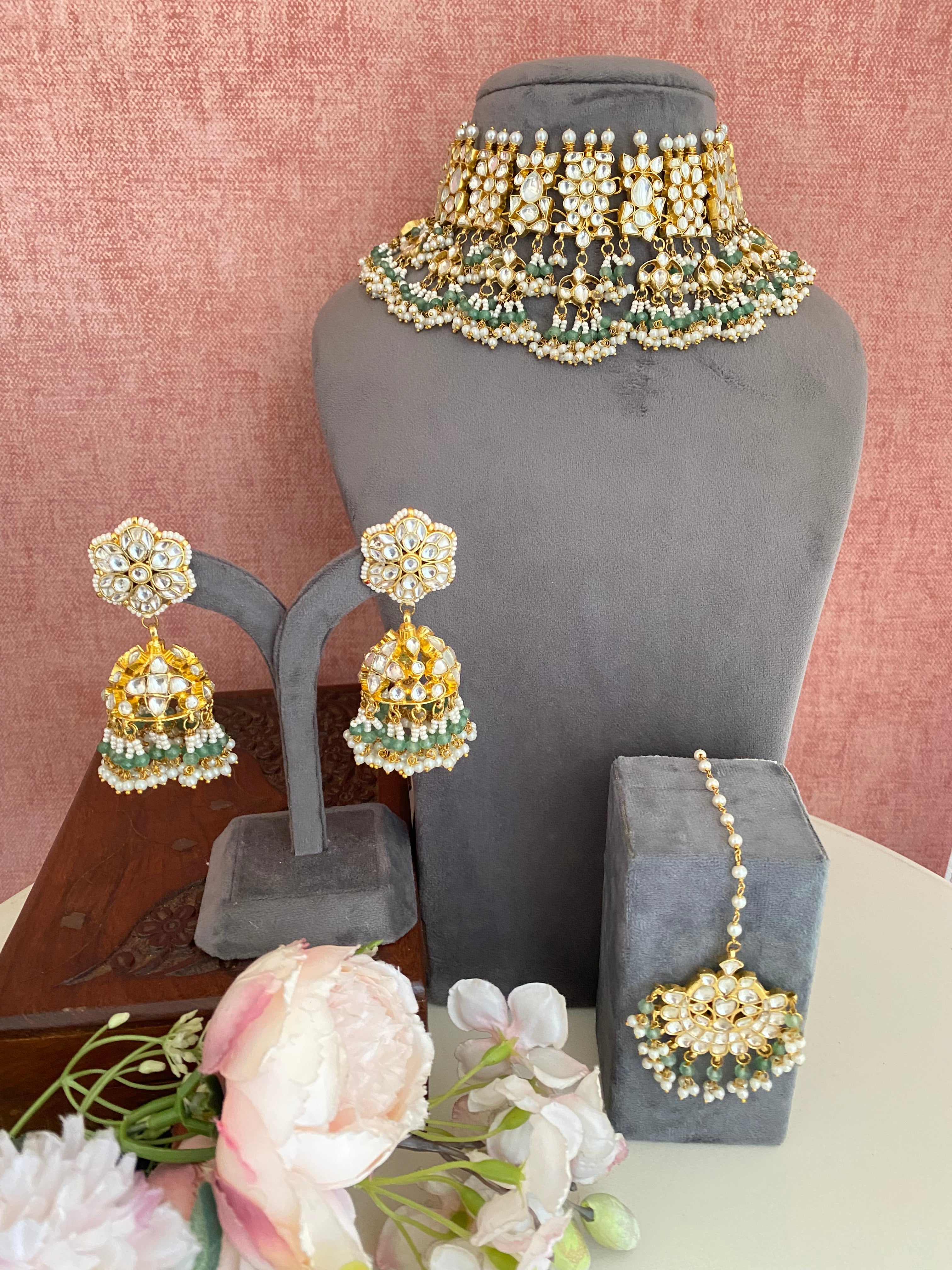 Kundan Bridal Necklace Set in Green drops