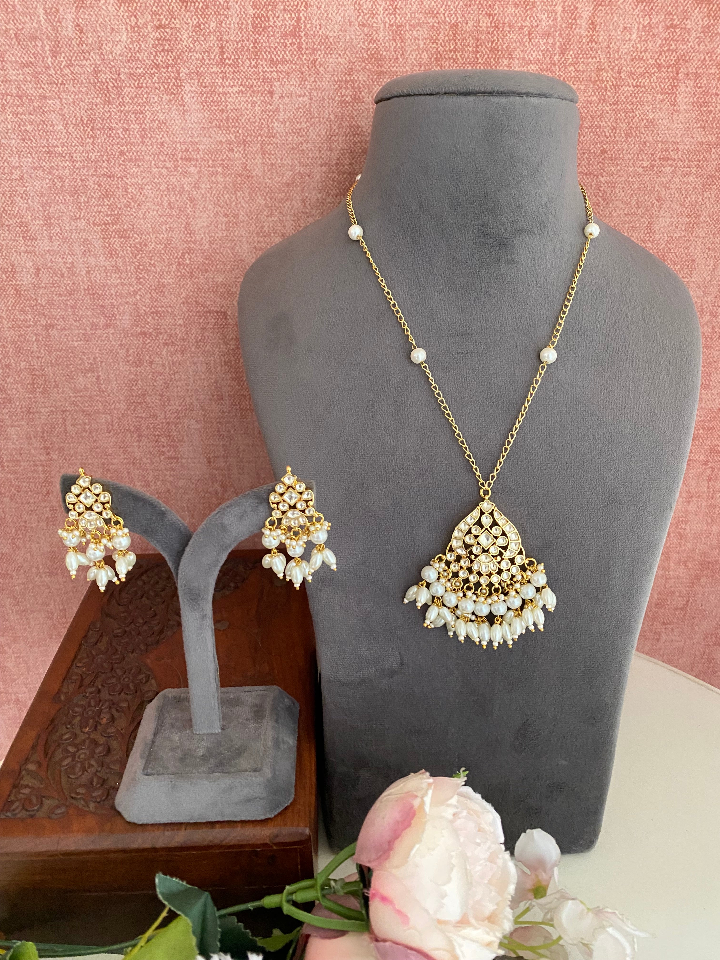 Gold Plated Kundan Long set