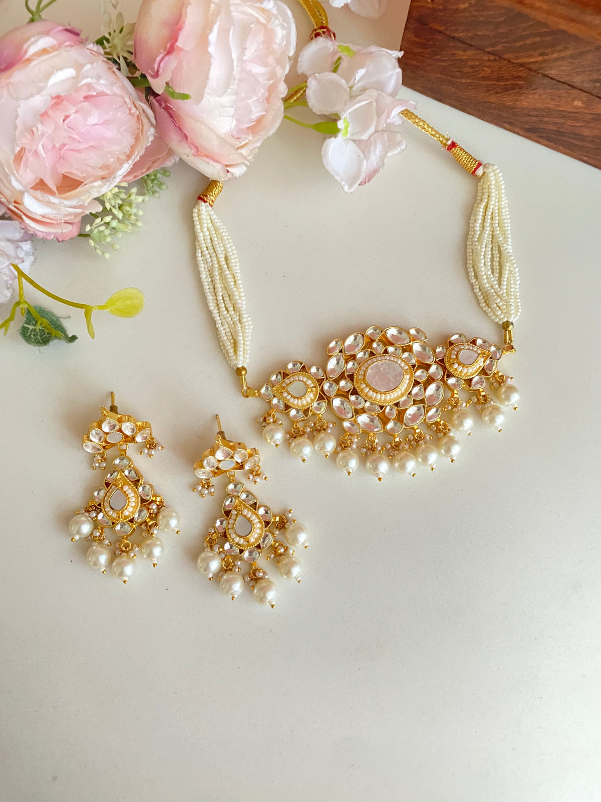 Mother of Pearl Choker set