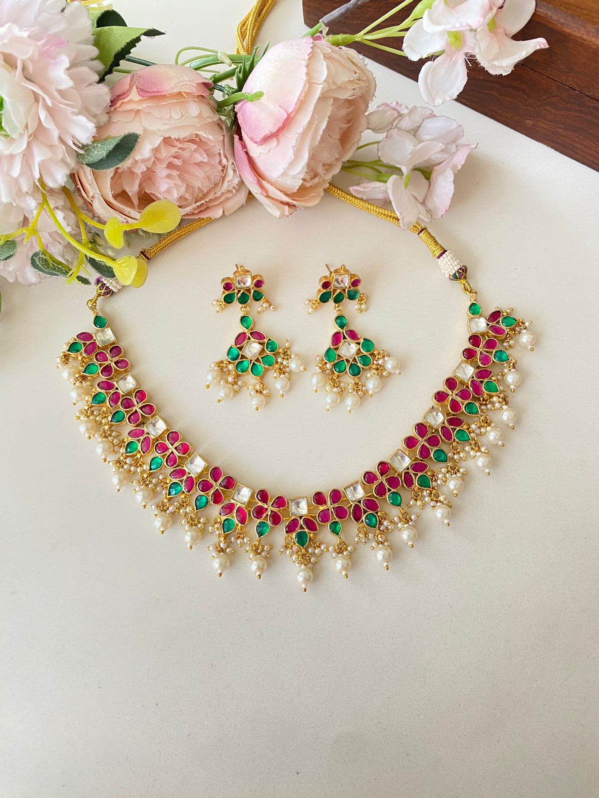 Gold plated Kundan Necklace Set