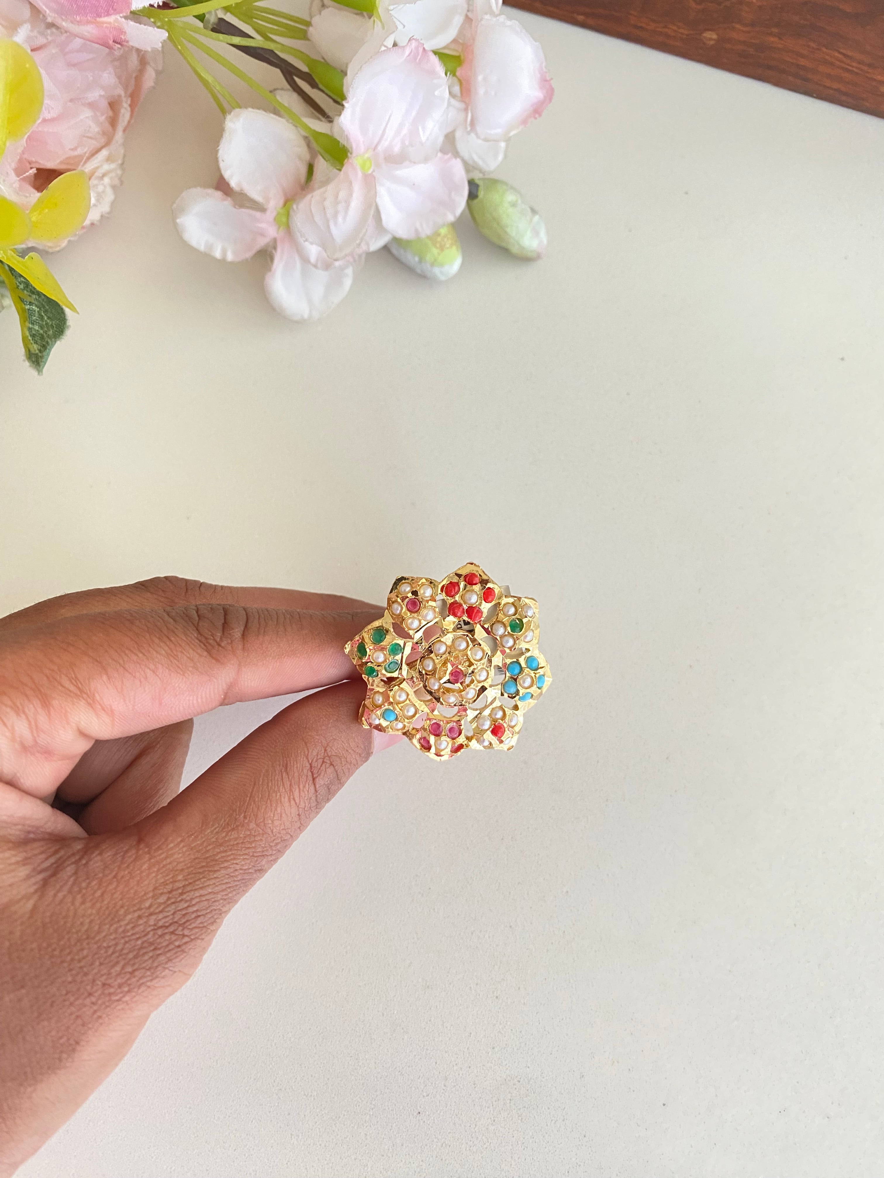 Amritsari Jadau green stone Ring