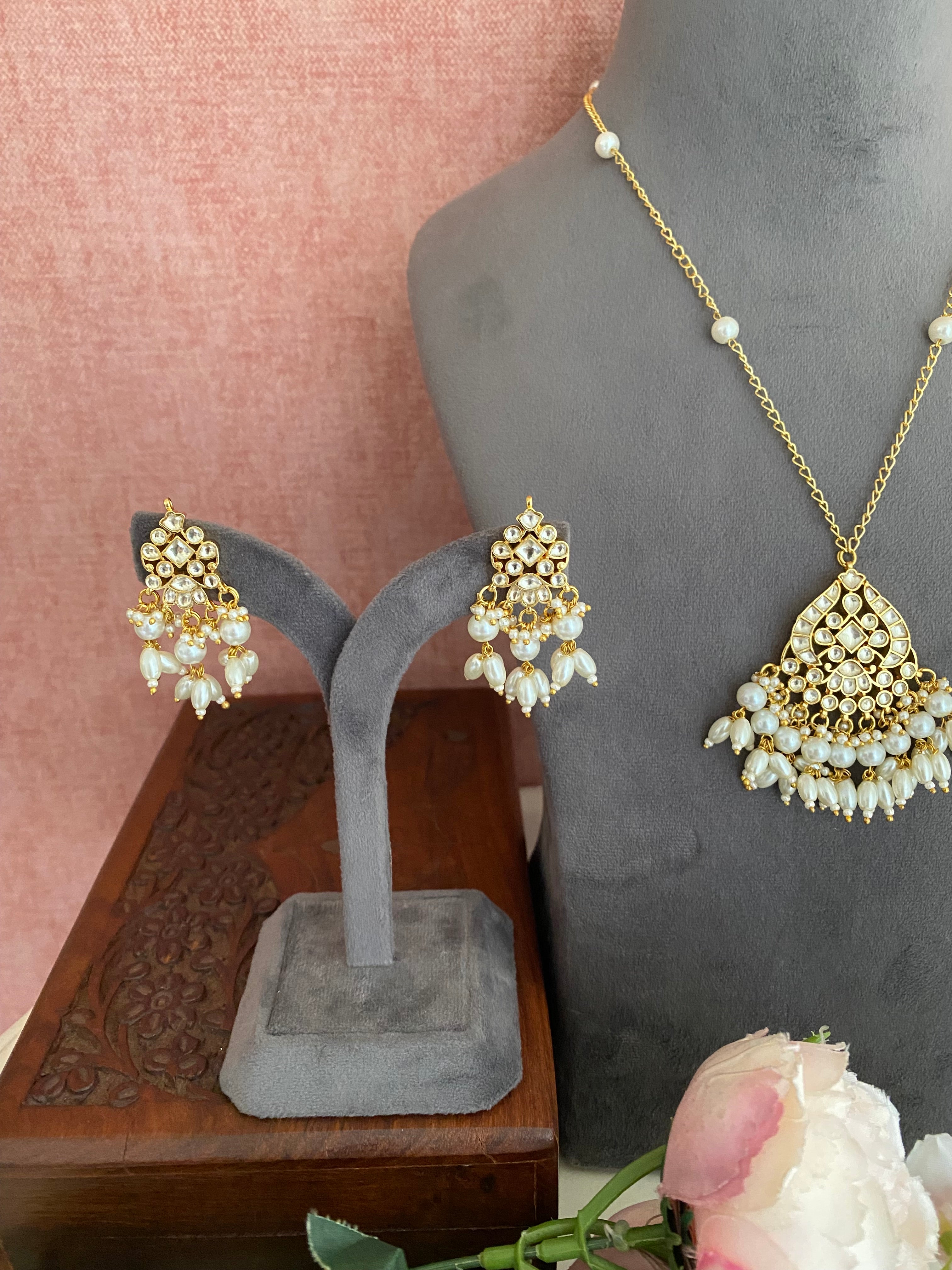 Gold Plated Kundan Long set