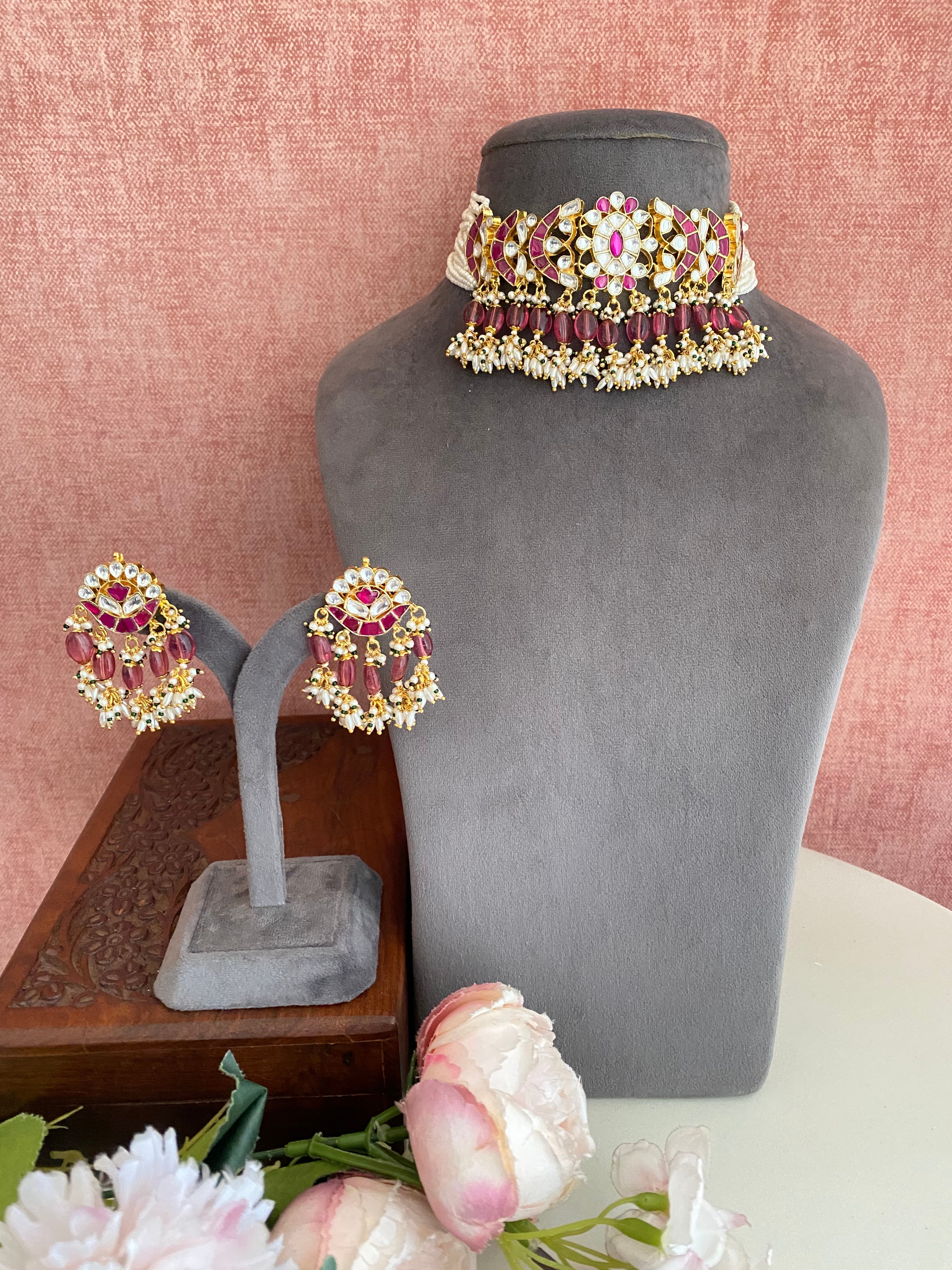 Gold Plated Pink kundan Choker set