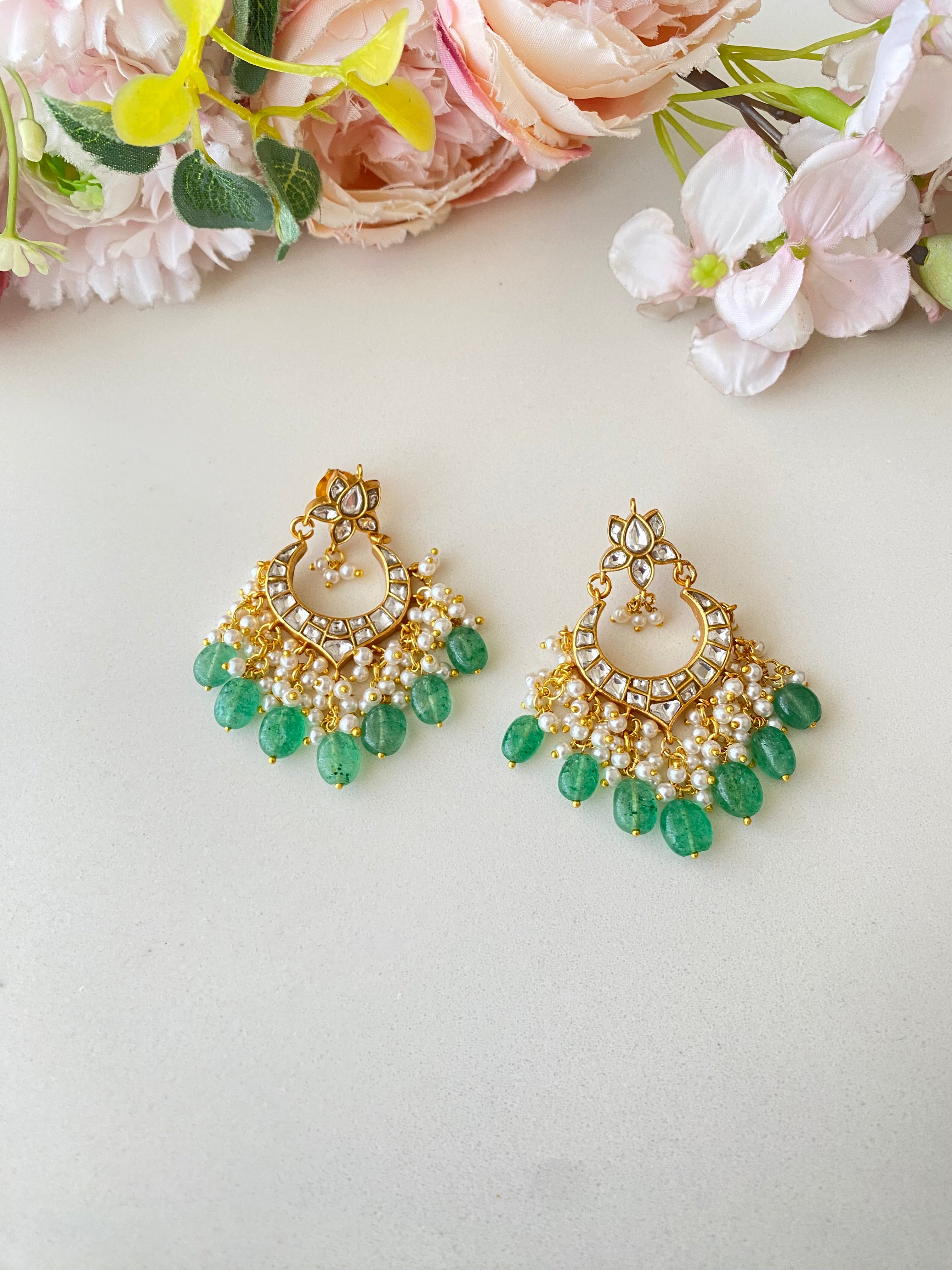 Kundan chandbaali in green drops