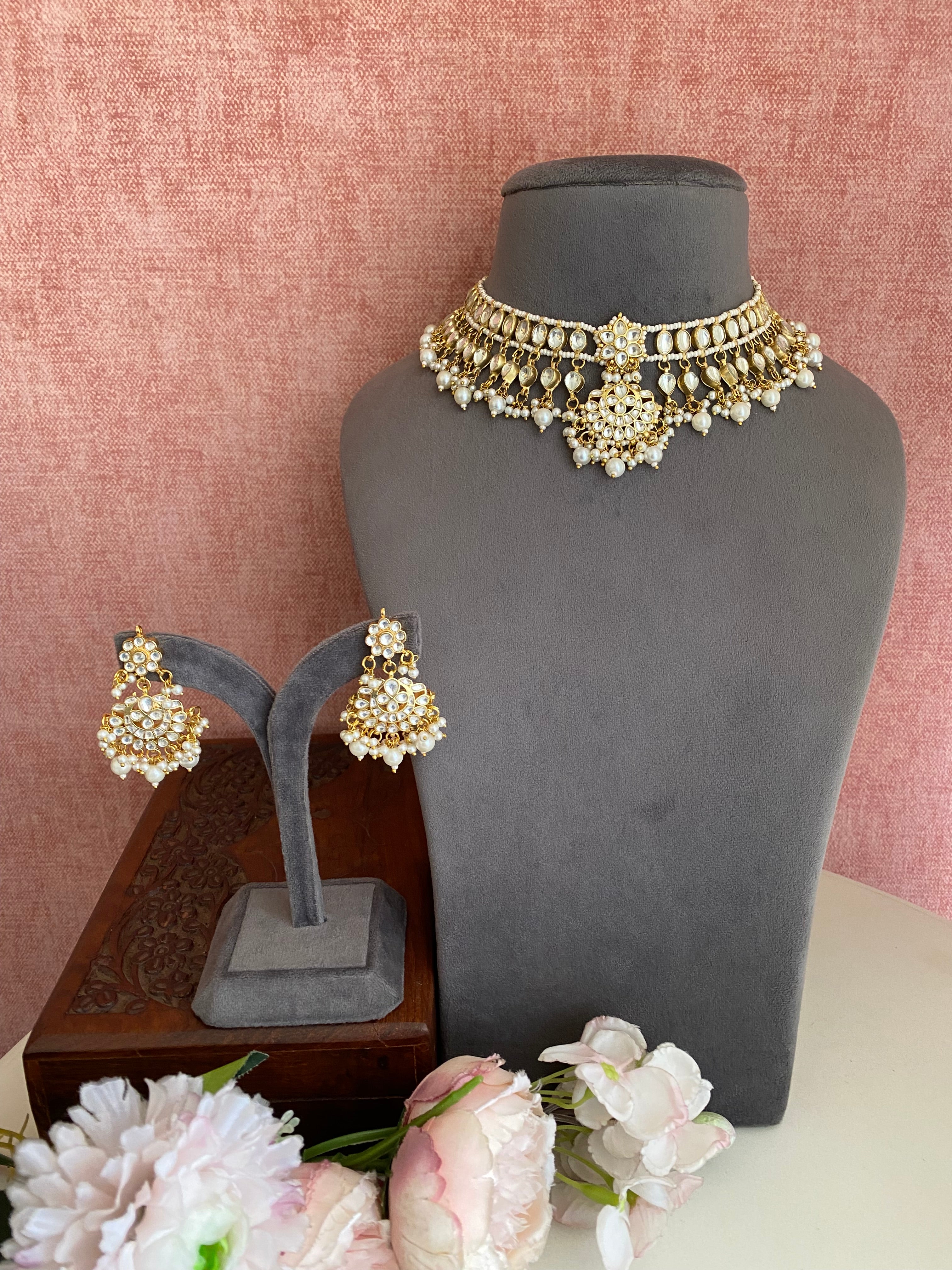 Gold plated Kundan Choker Set in pearl drops