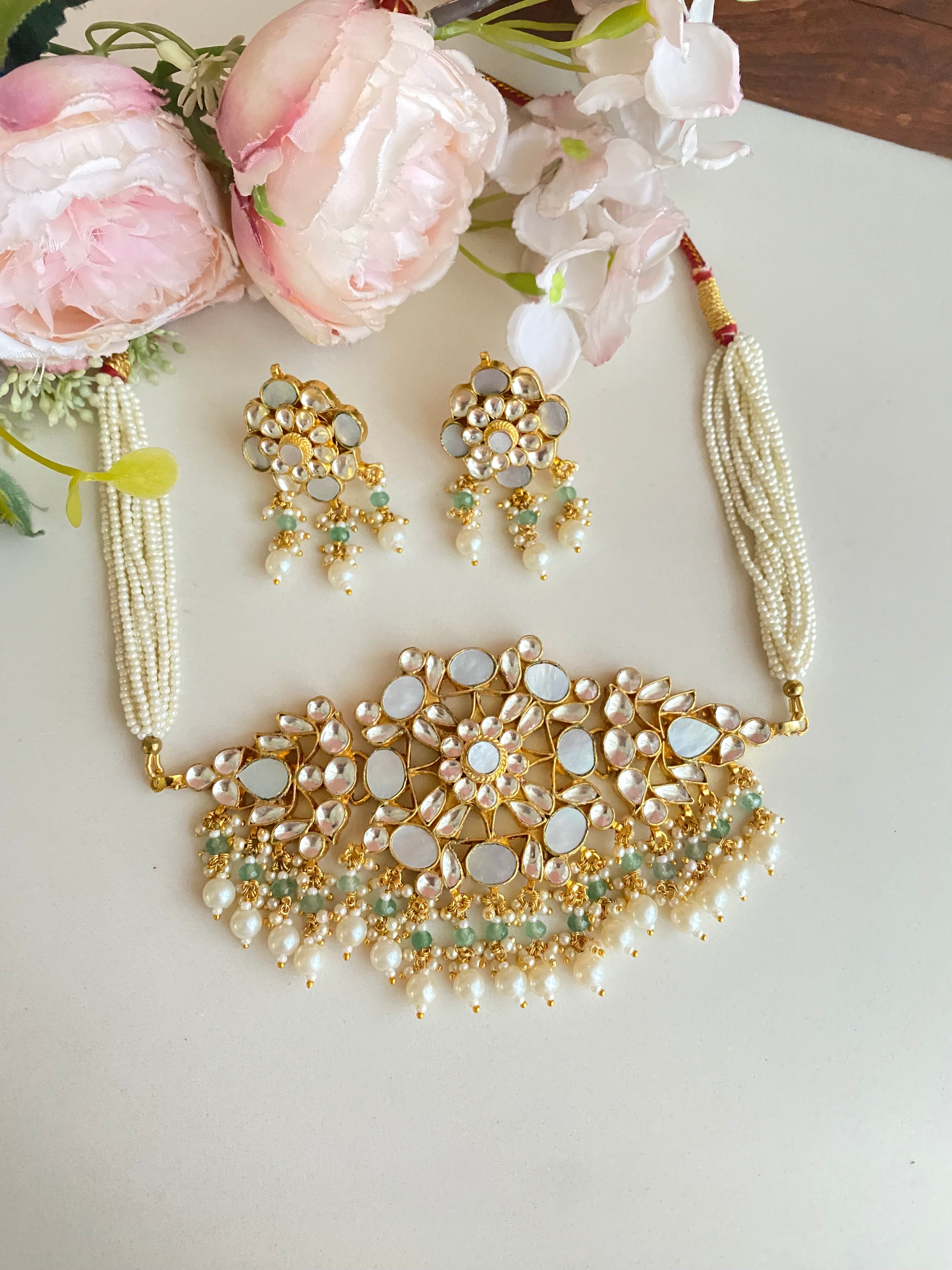 Mother of Pearl Choker set