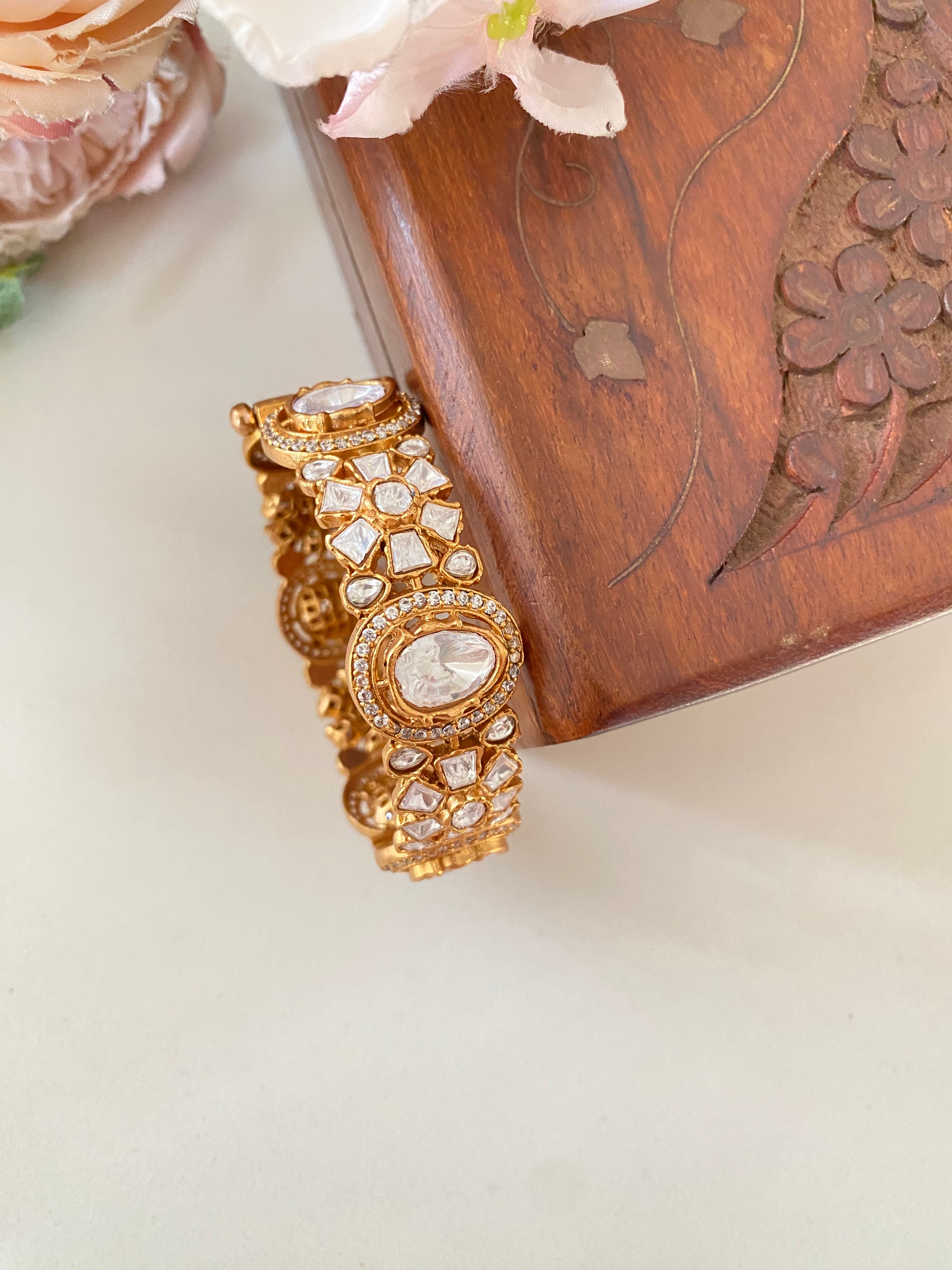 Gold plated Moissanite Polki Bracelet