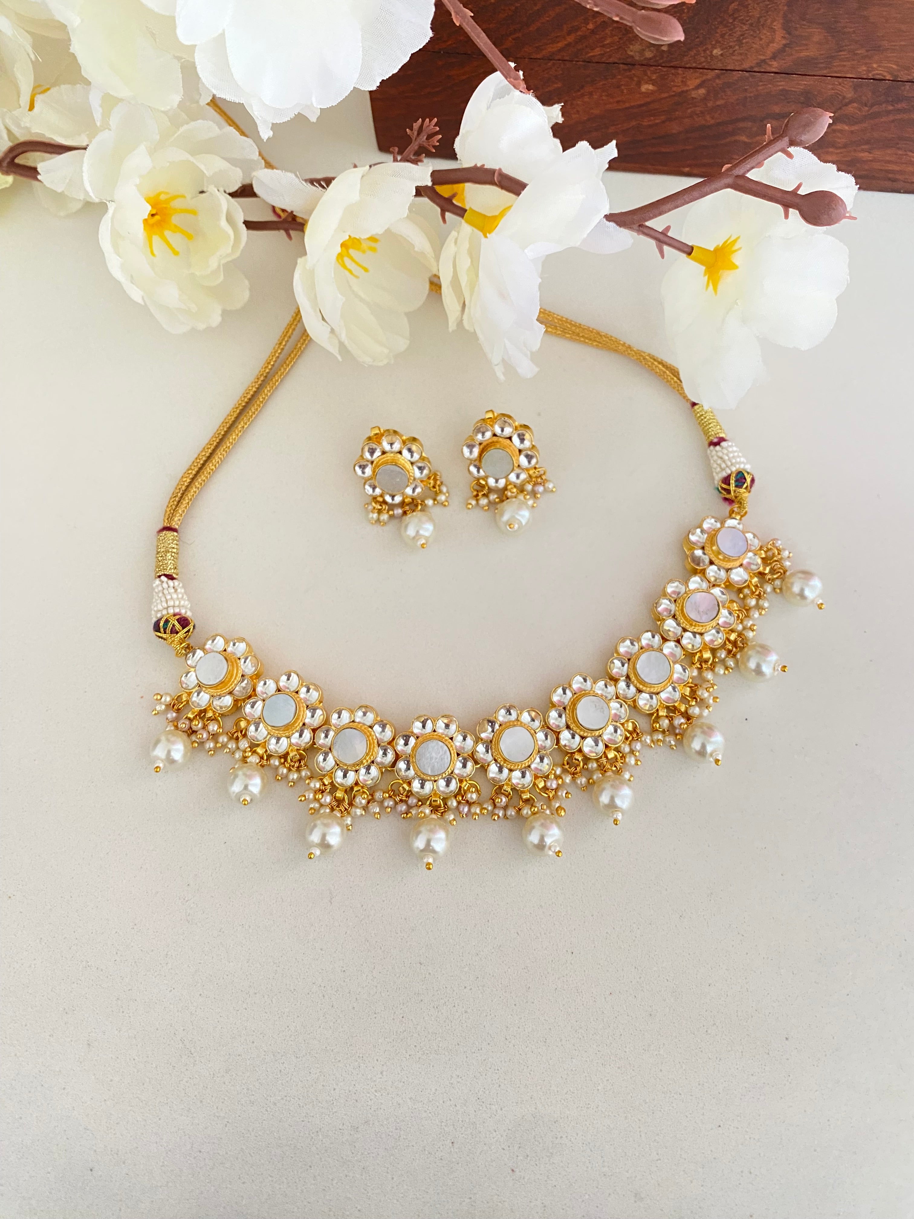 Mother of Pearl Choker set