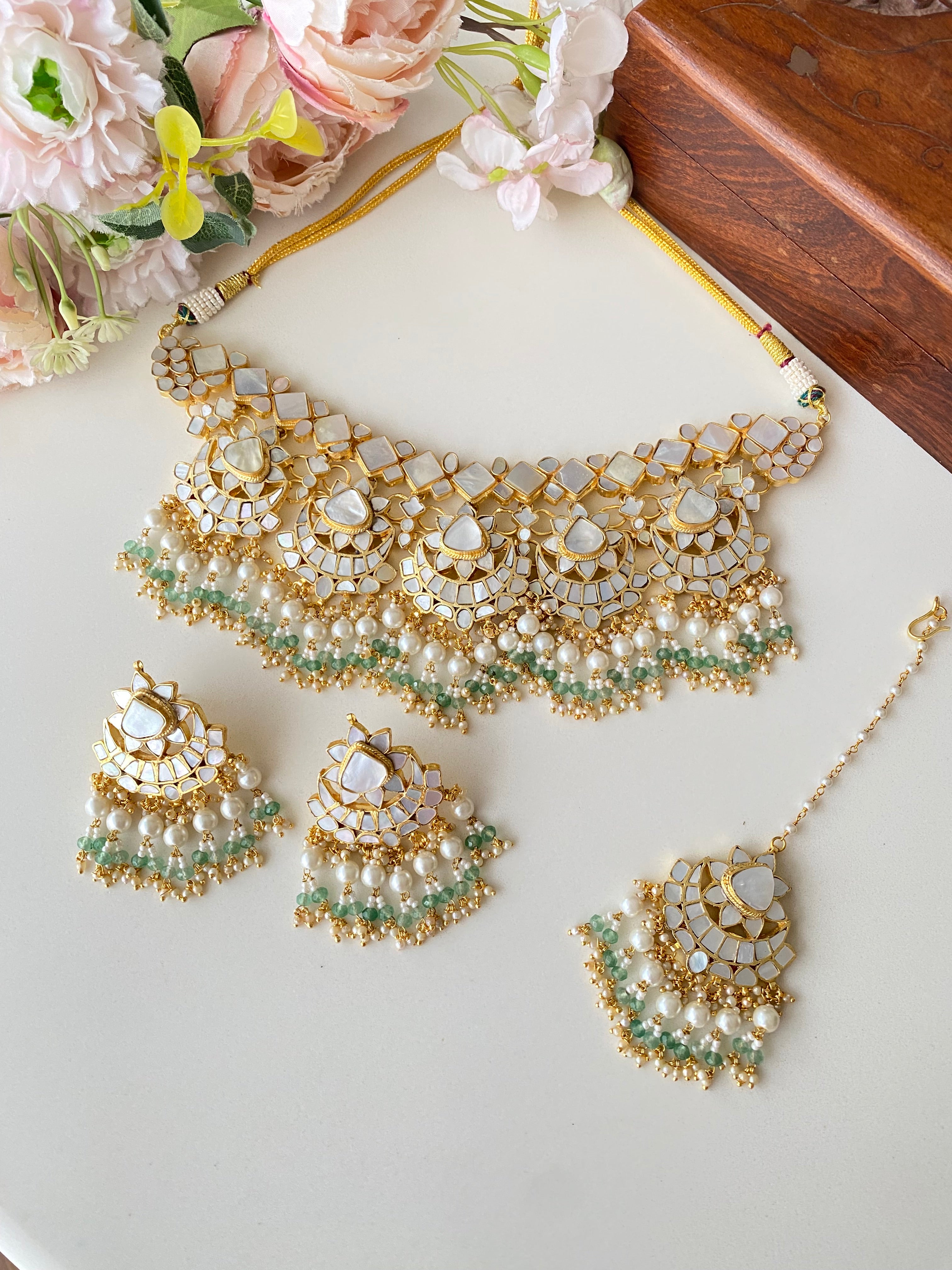Mother of Pearl with kundan Choker Set in mint drops