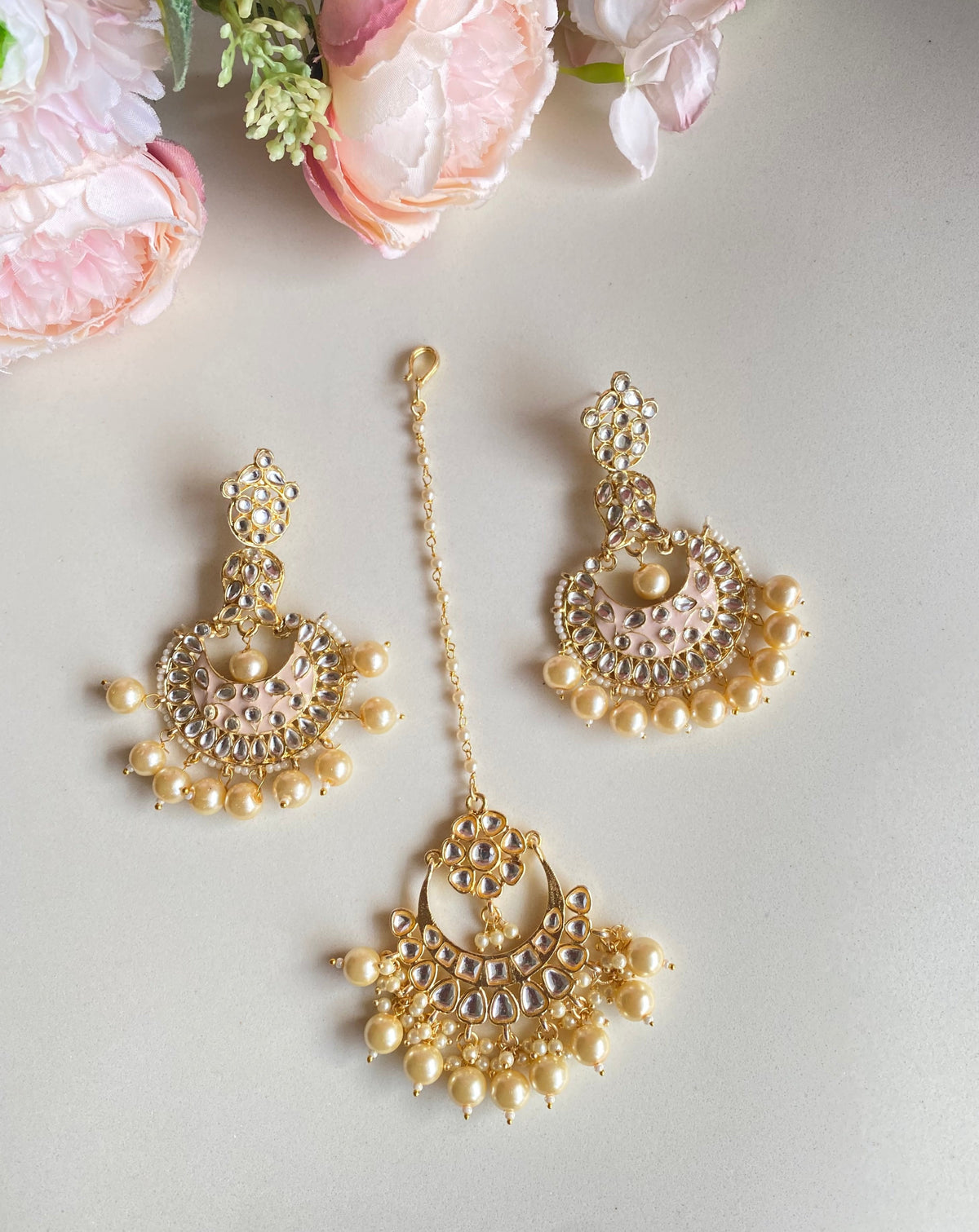 Chandbali Earrings and Tikka set in Pearl