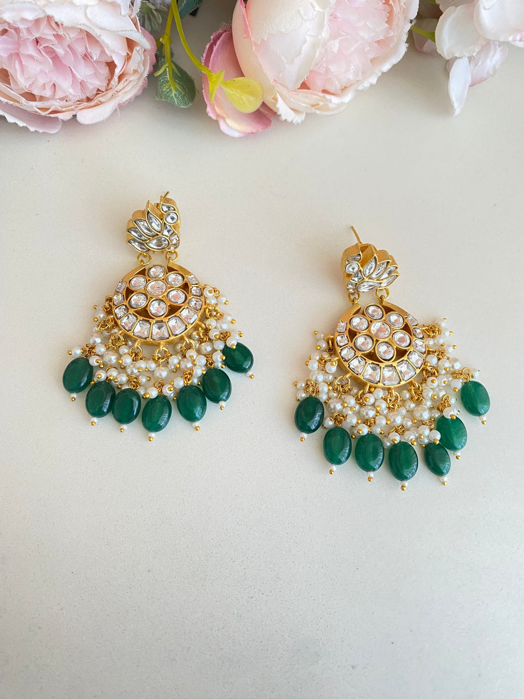 Chandbaali Kundan earring in green drops