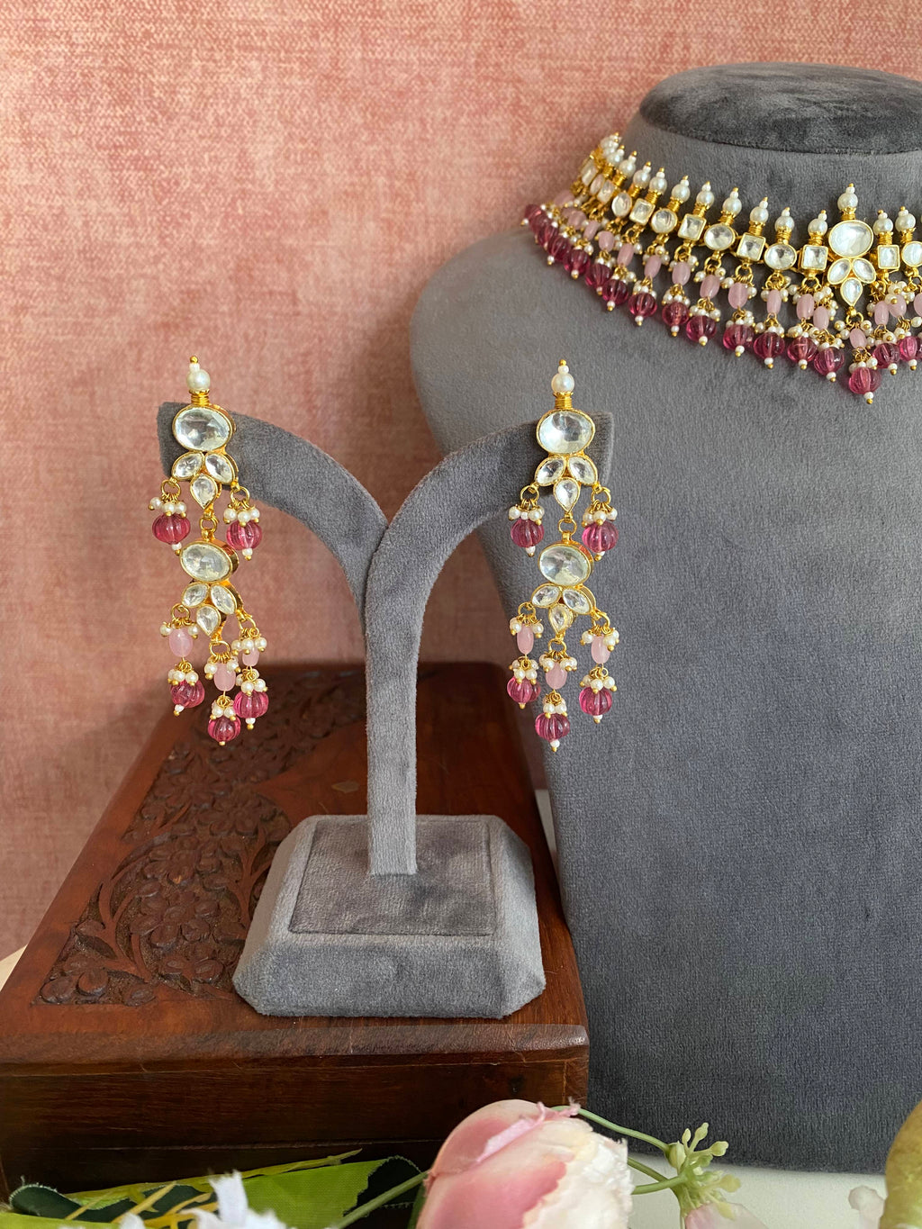 Kundan necklace set in Pink drops