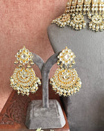 Kundan Bridal Choker Set in pearl