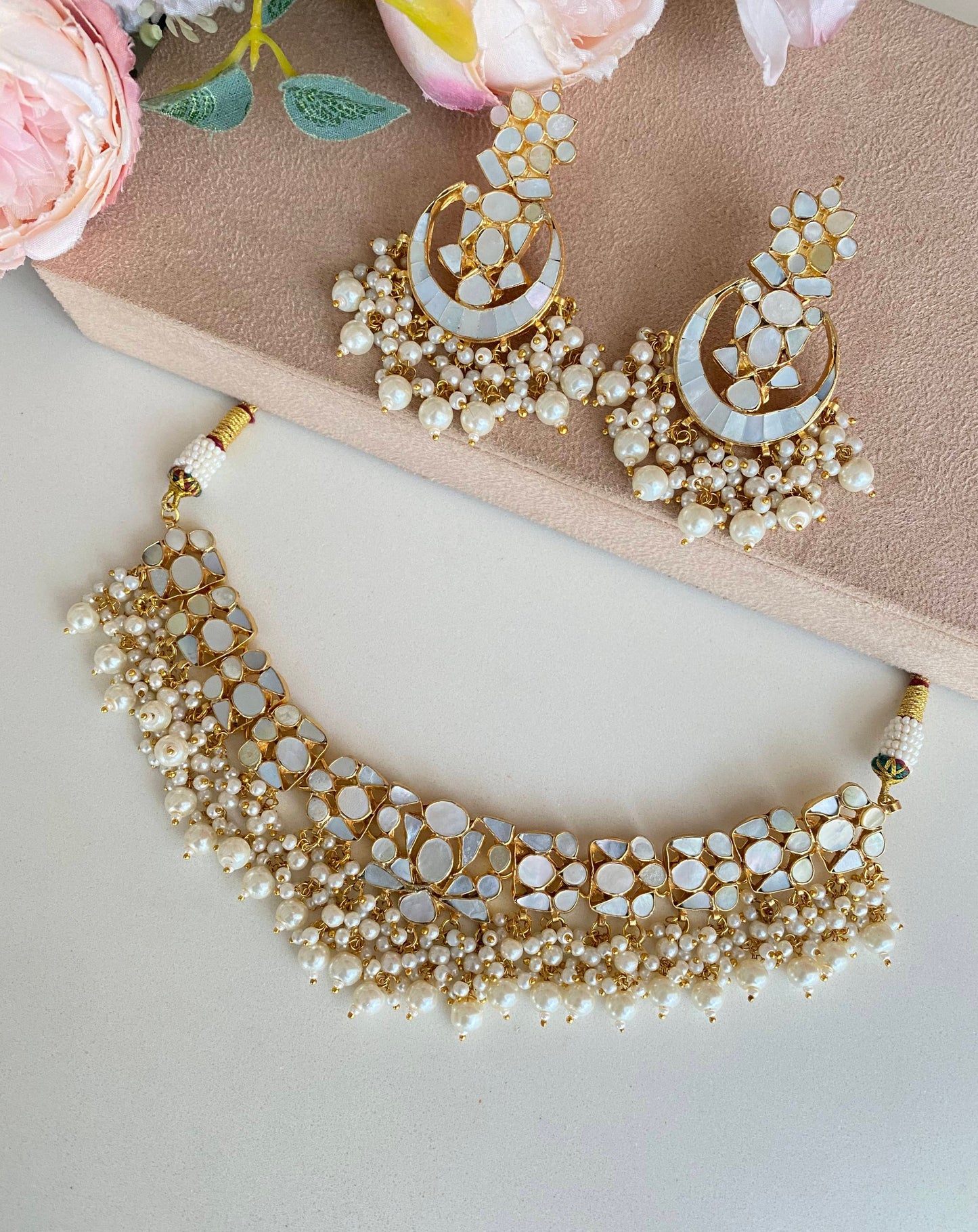 Mother Of pearl Necklace set