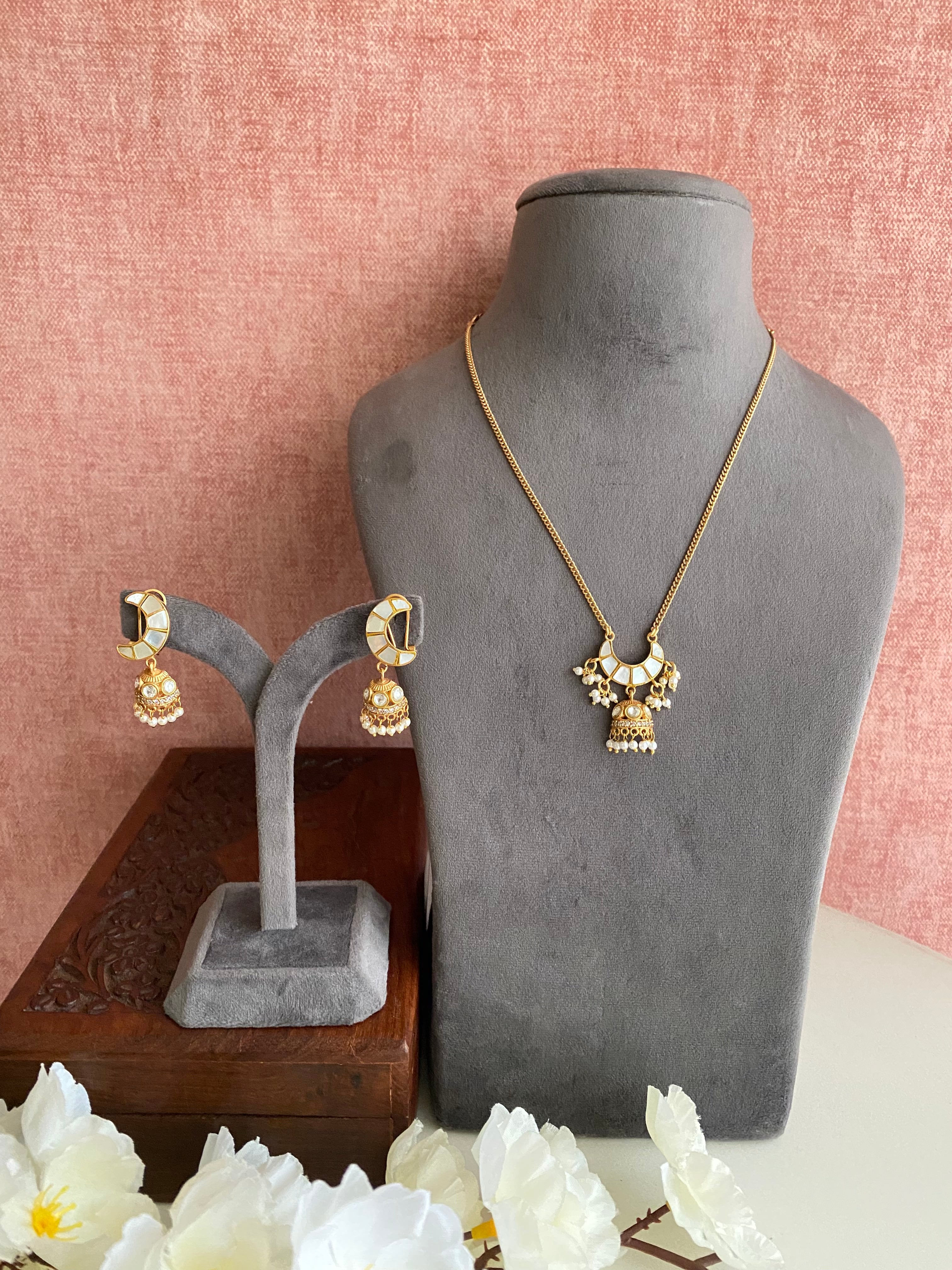 Gold plated Moissanite pendant Set