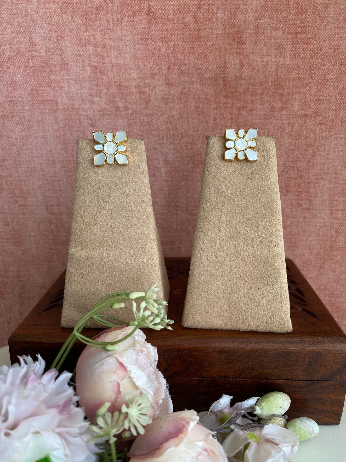 Mother of pearl studs