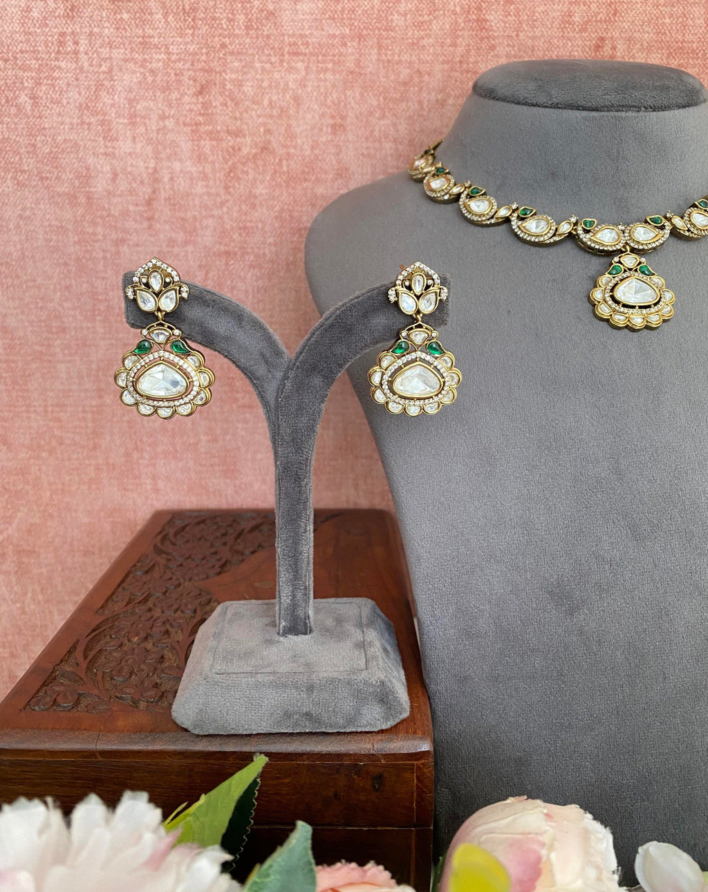 Moissanite green Necklace Set