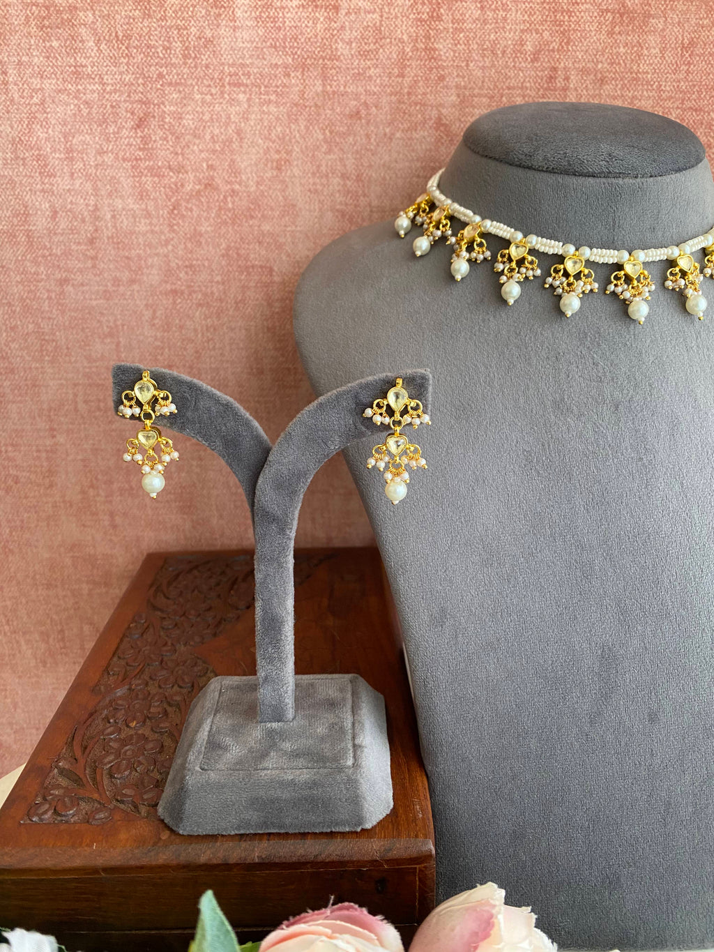 Classic pearl Kundan Necklace set