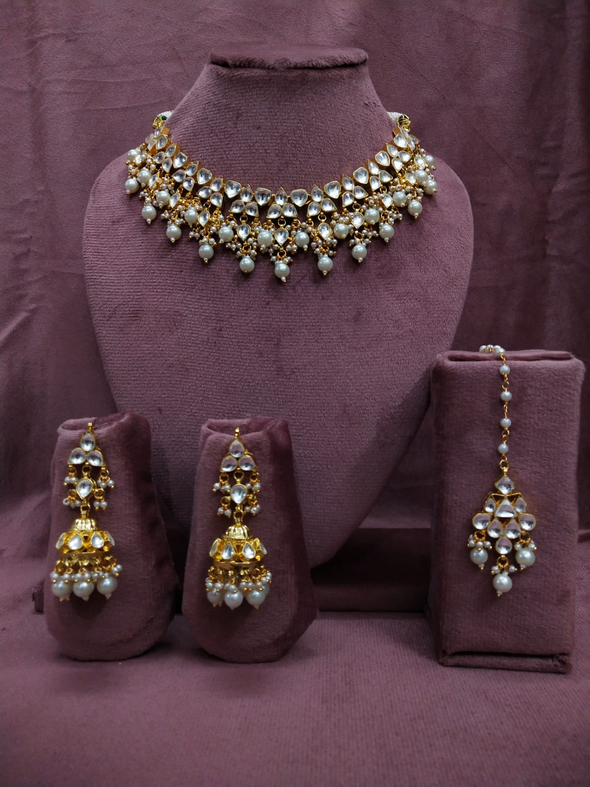 Gold plated Kundan Choker Set