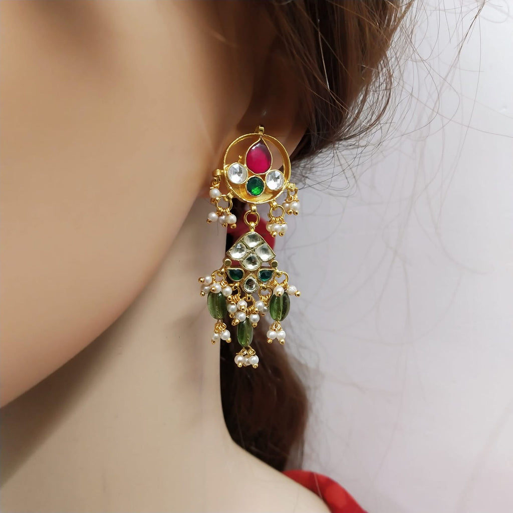 Kundan earring in green drops