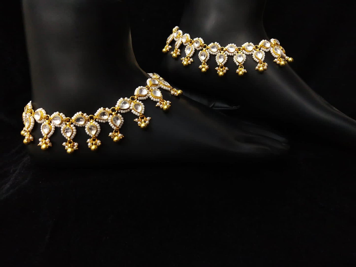 Gold plated undan Payal