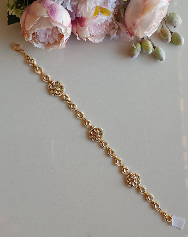 Kundan sheeshphool in pearl