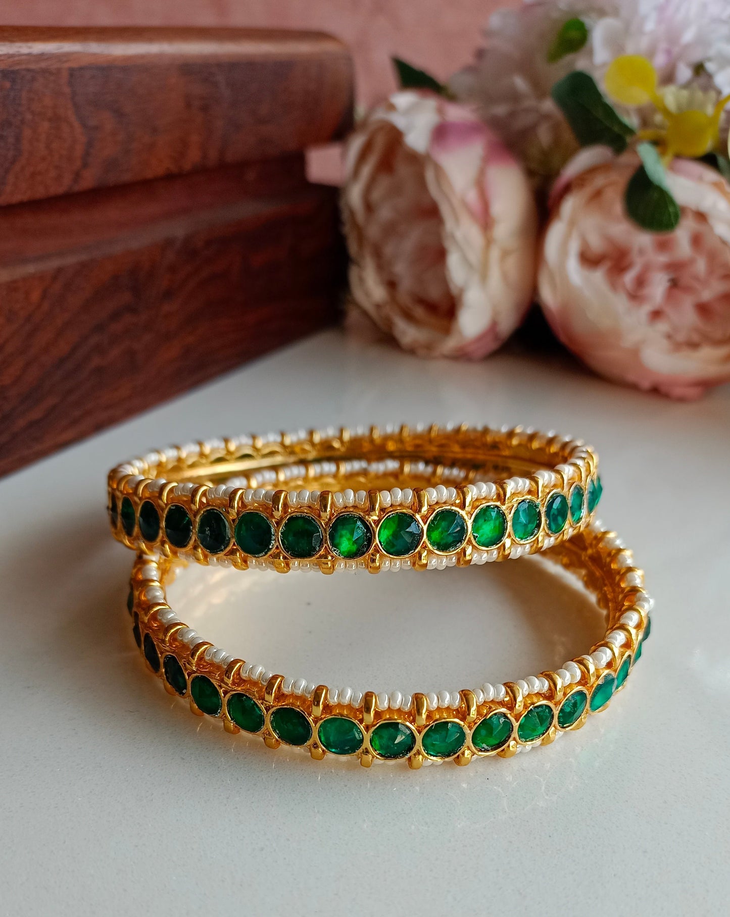 Gold plated Green Kundan Bangles