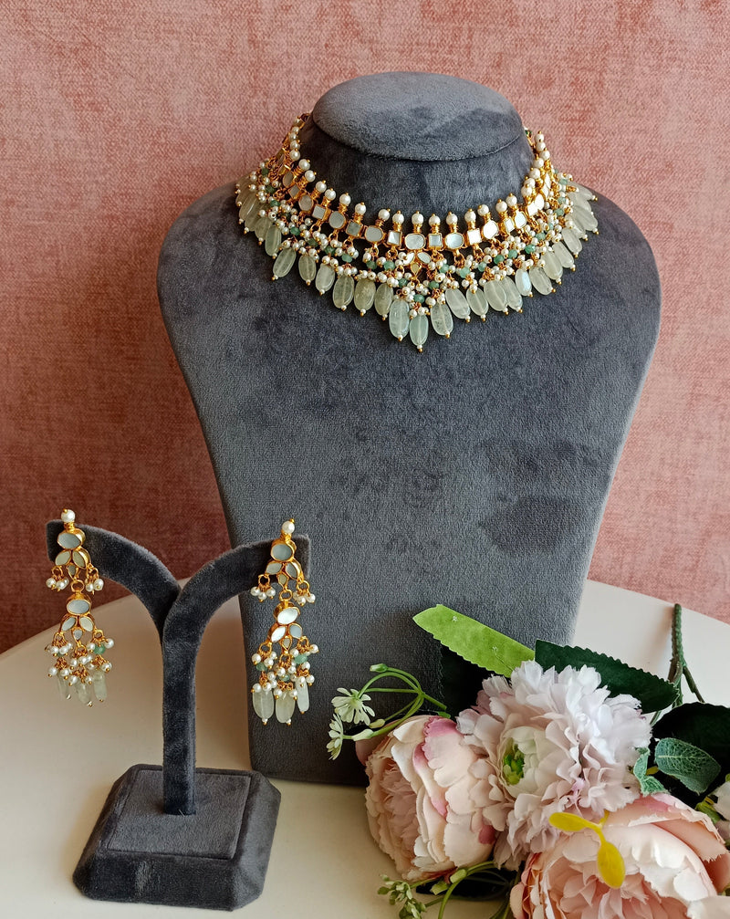 Mother of pearl necklace set with mint drops