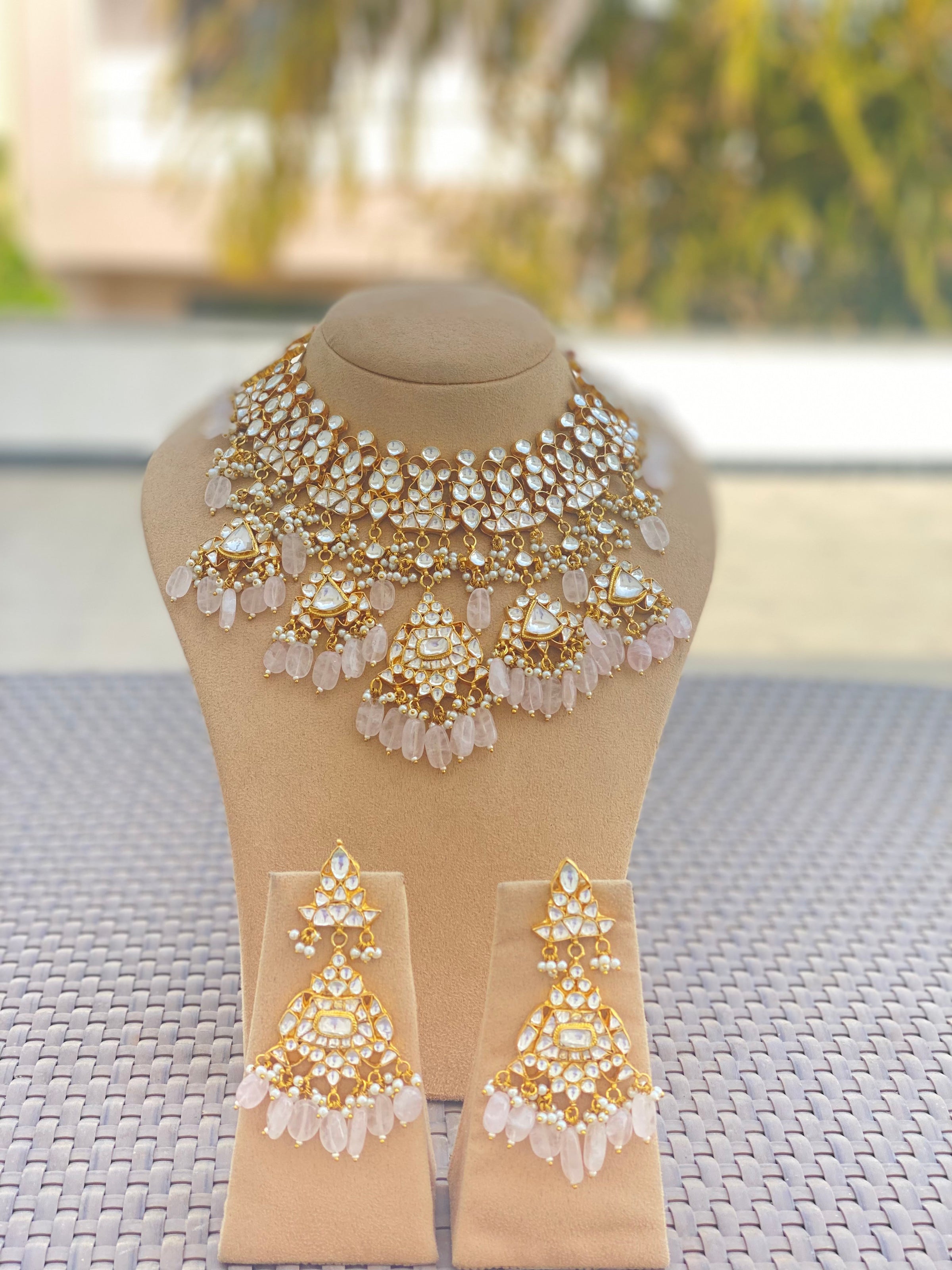 Kundan necklace set with pink drops and earrings – Masayaa